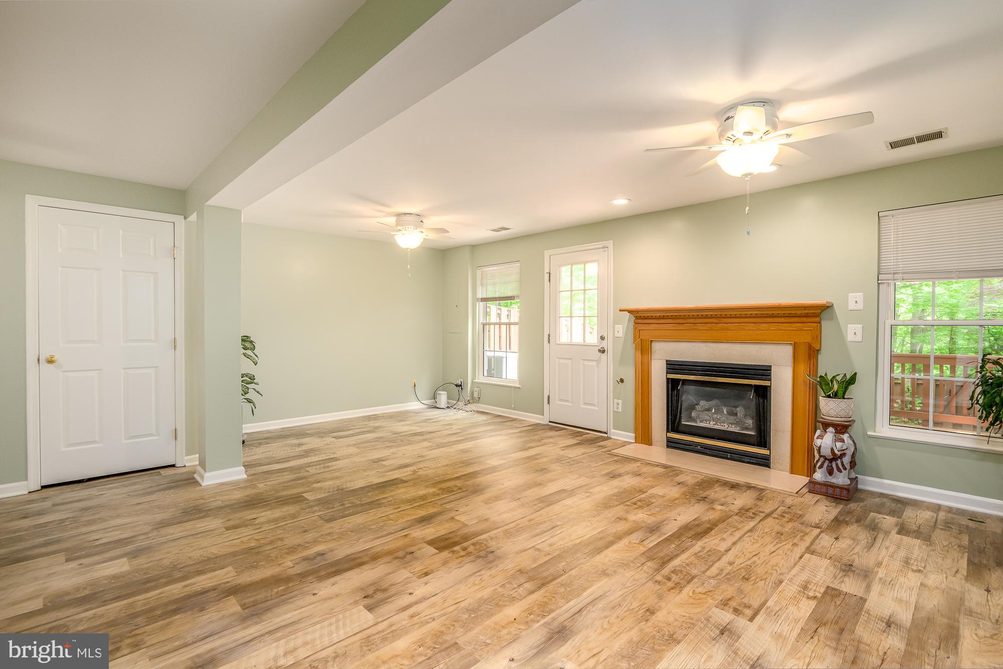 COMPTON VILLAGE - Residential