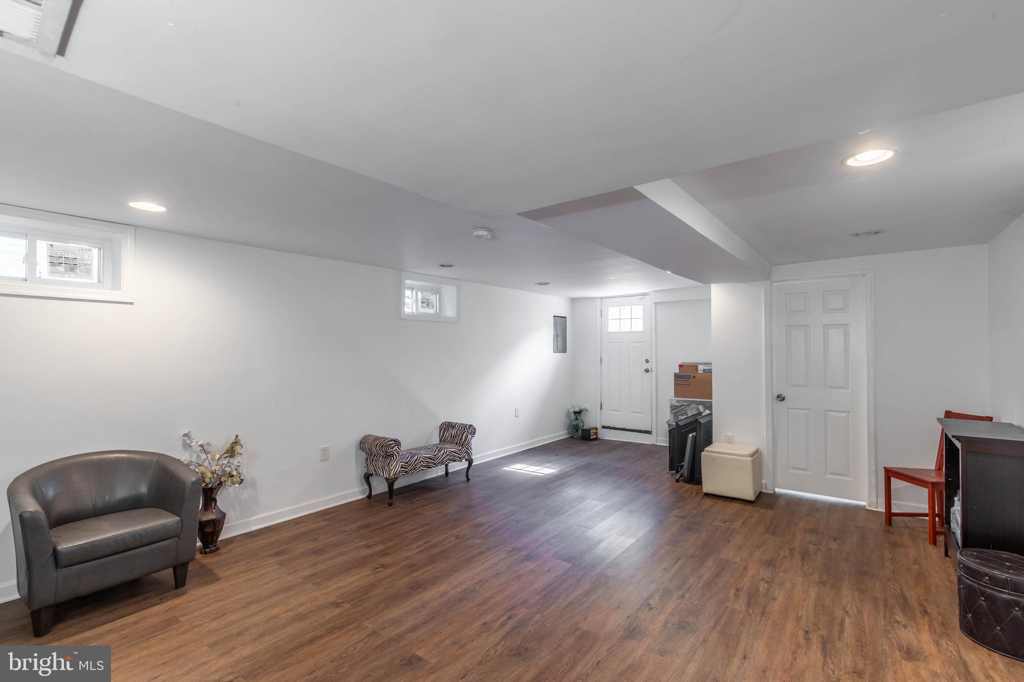 GLENDALE - Residential