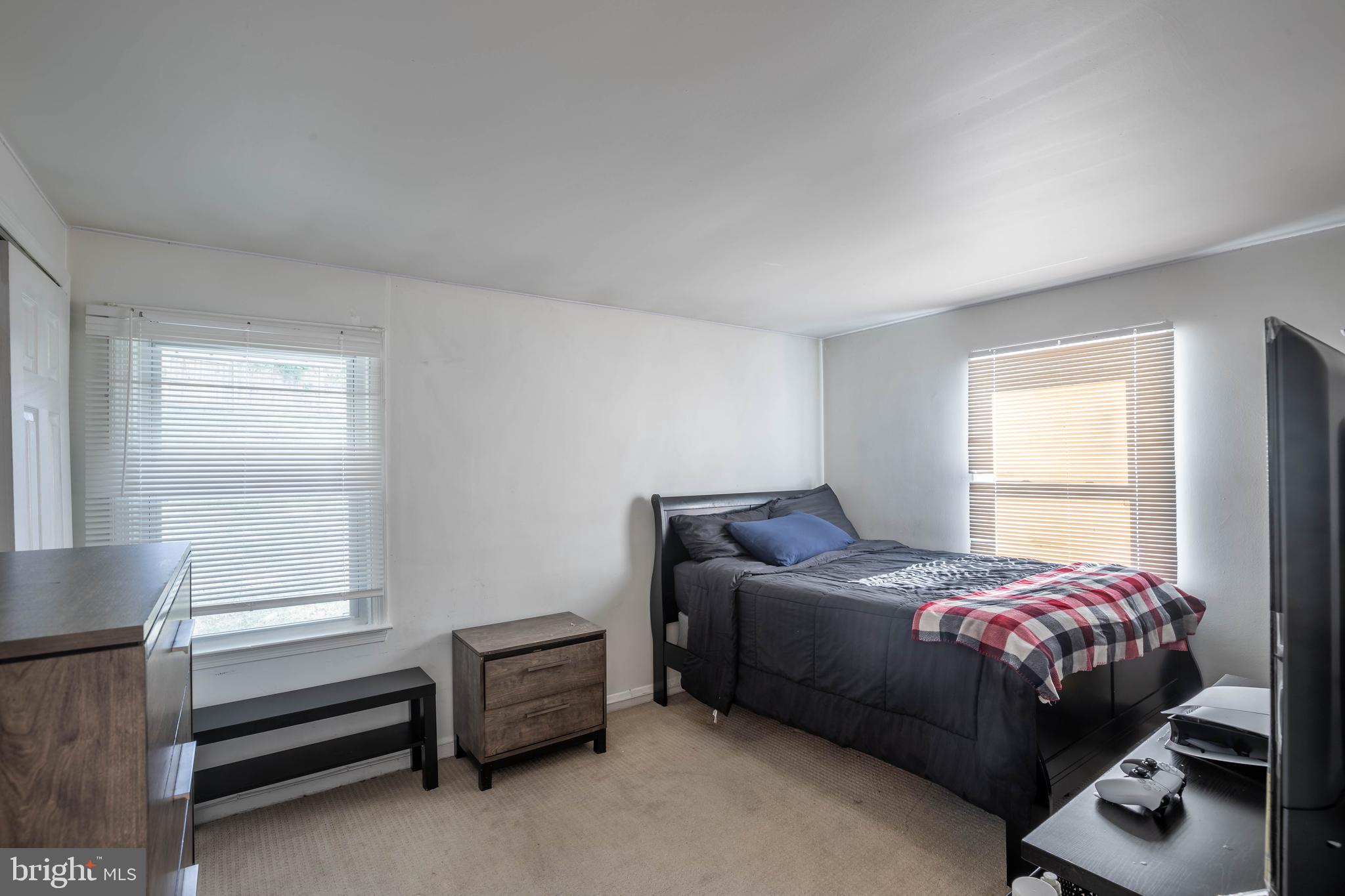 GLENDALE - Residential