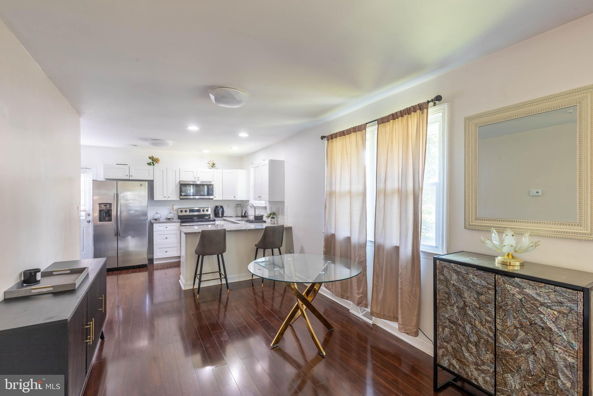 GLENDALE - Residential