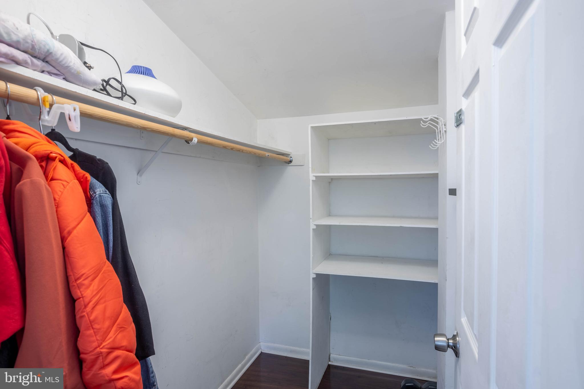 GLENDALE - Residential