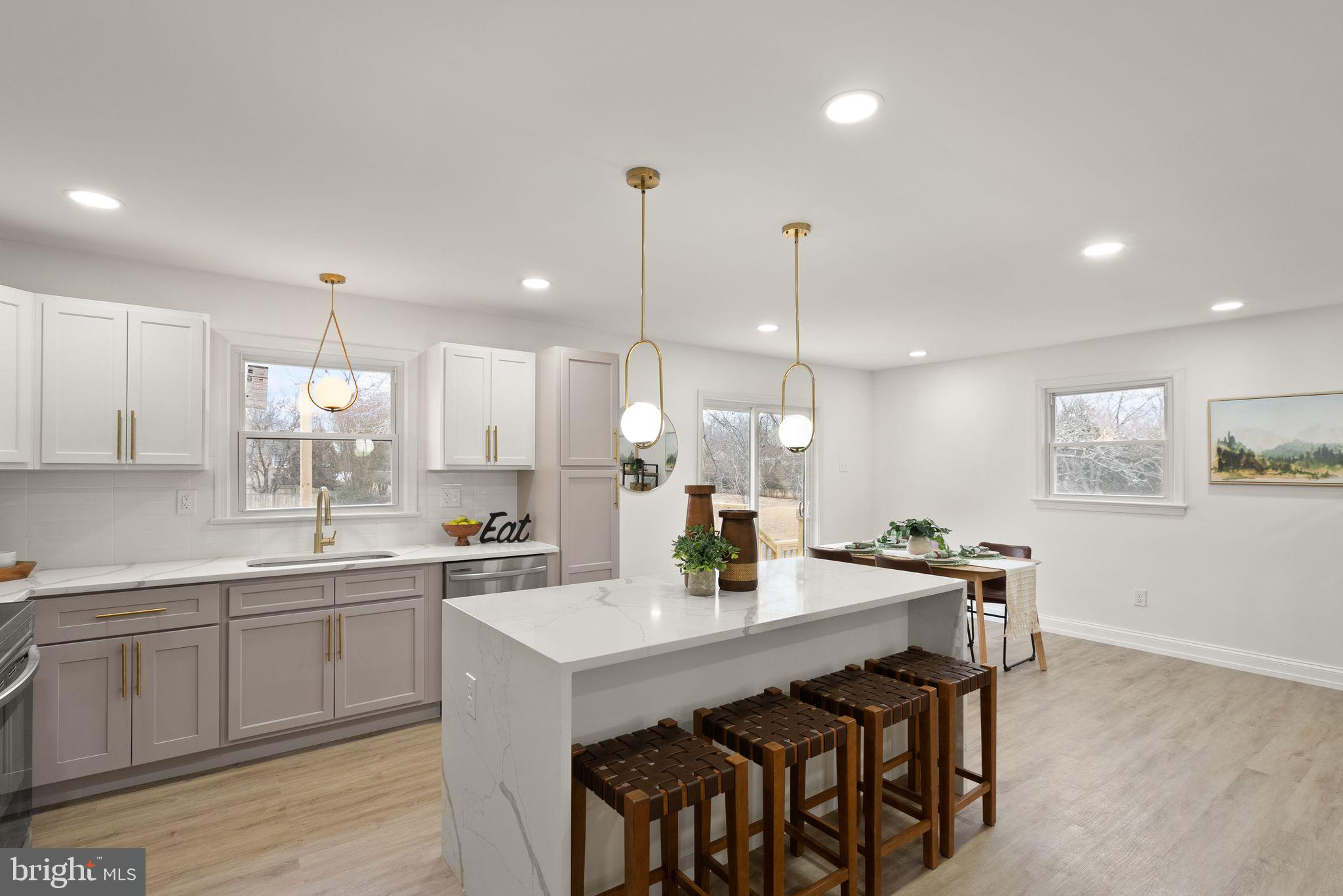 OAK HILL EST SUB - Residential