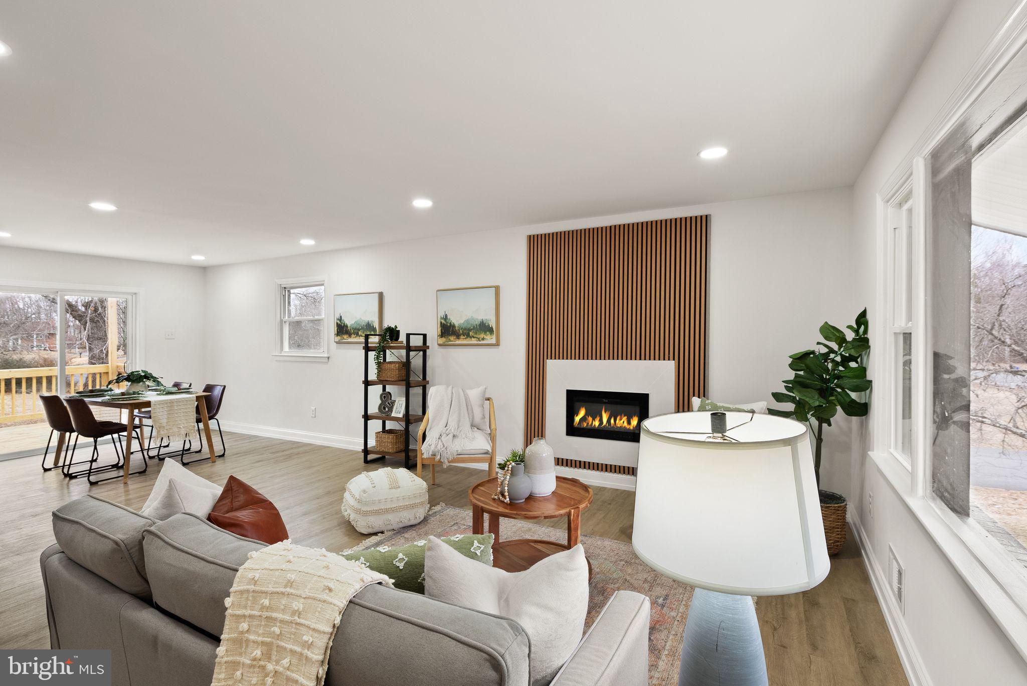 OAK HILL EST SUB - Residential