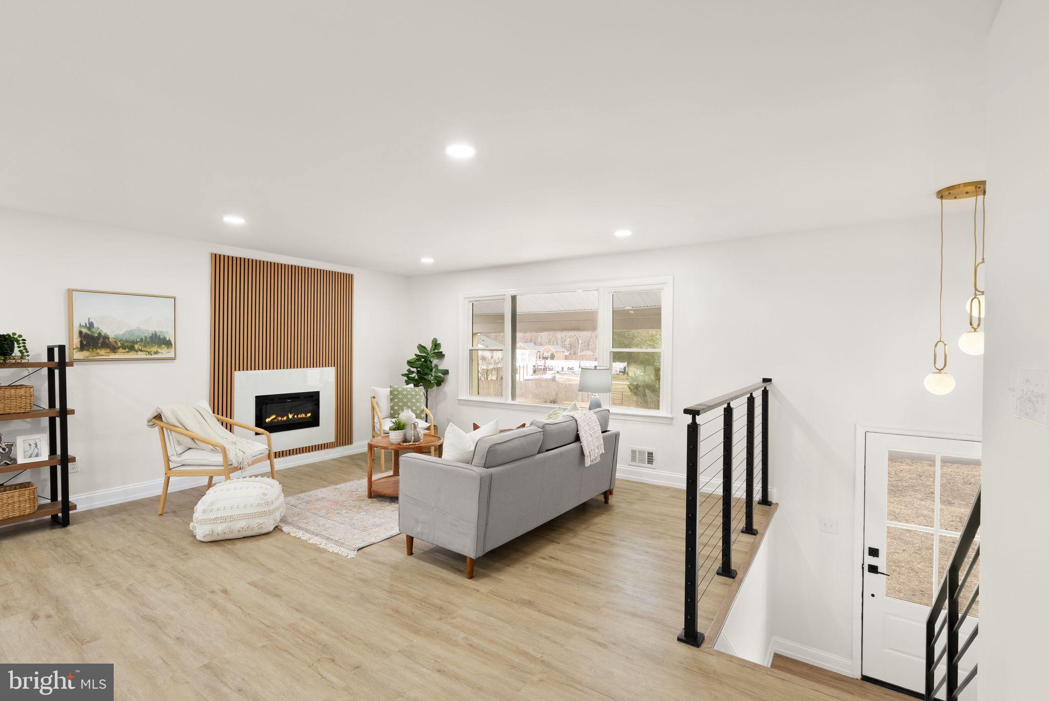 OAK HILL EST SUB - Residential