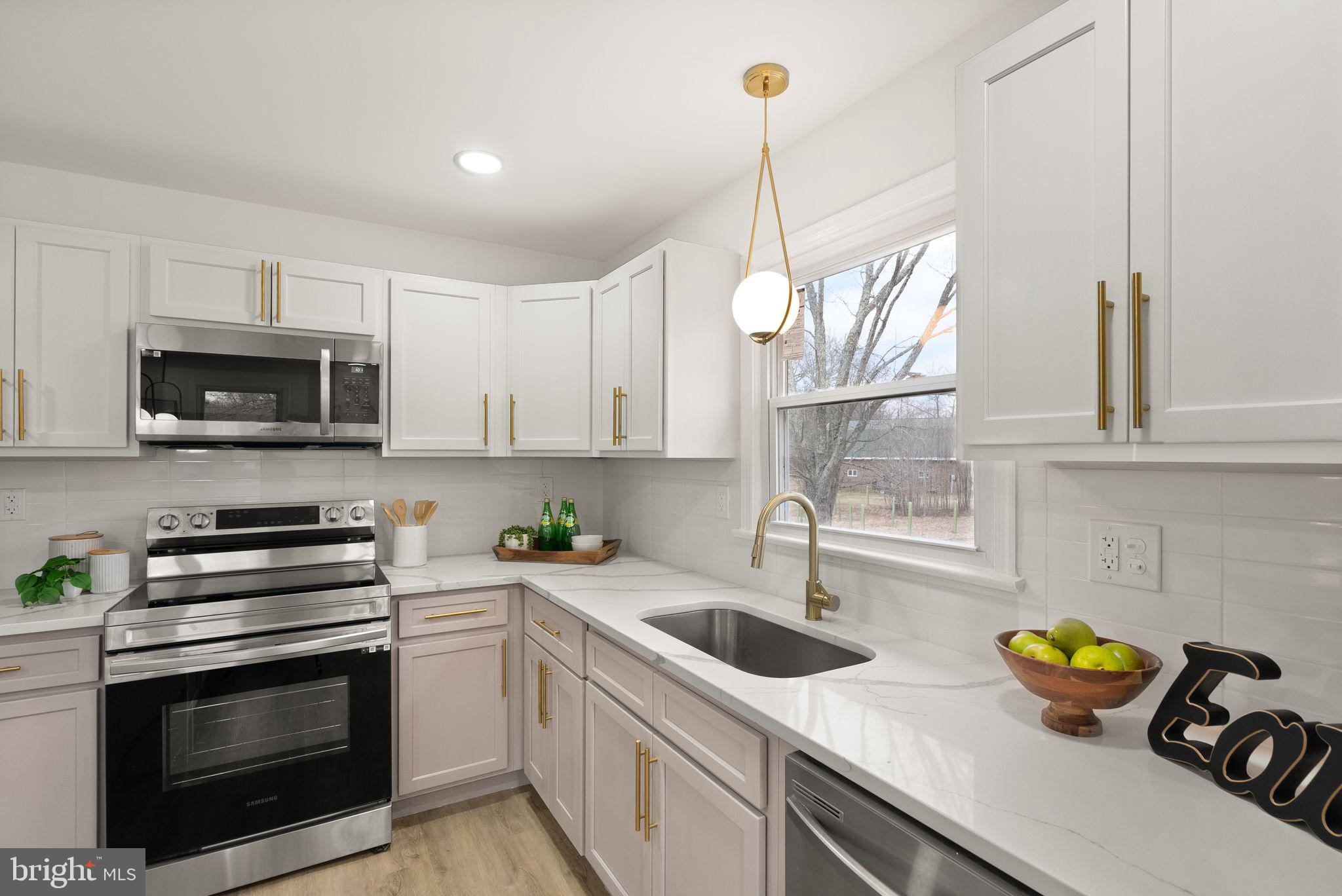 OAK HILL EST SUB - Residential