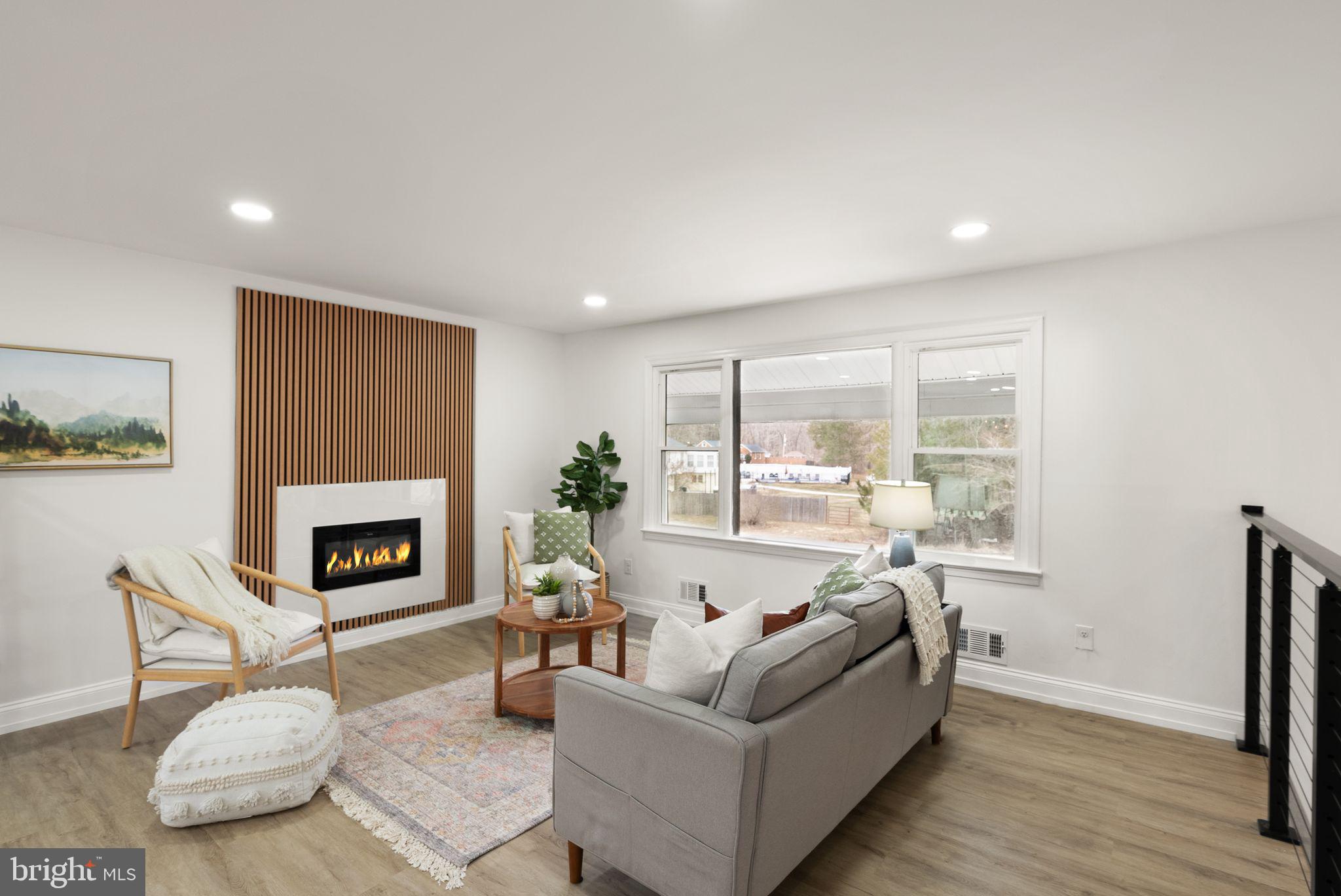 OAK HILL EST SUB - Residential