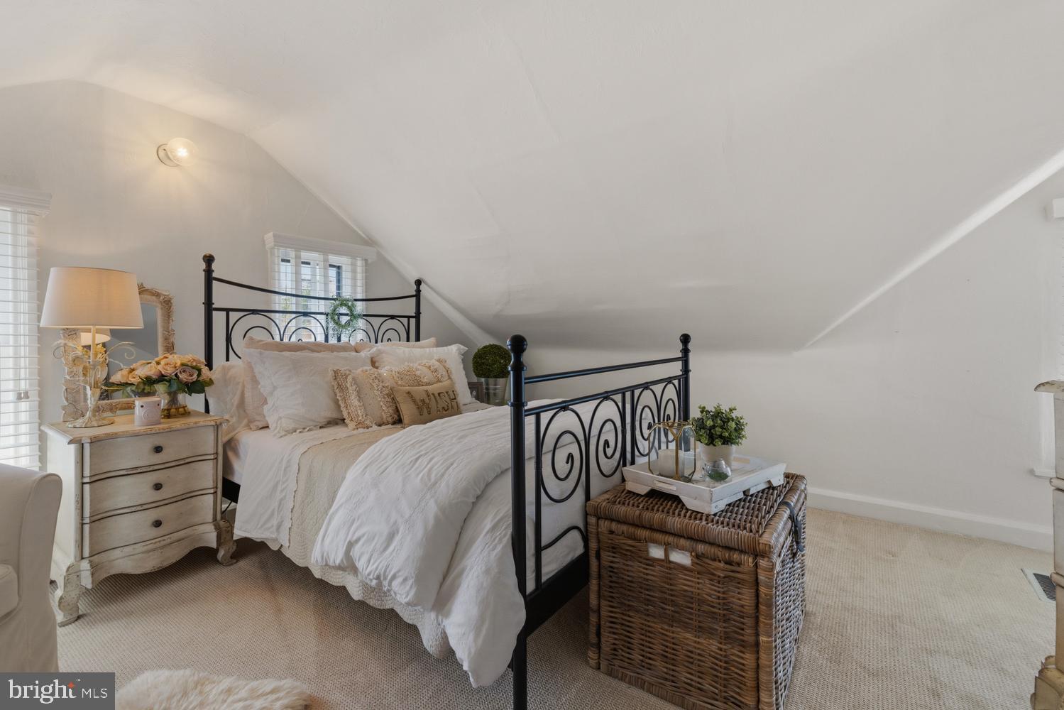 ELKINS PARK - Residential
