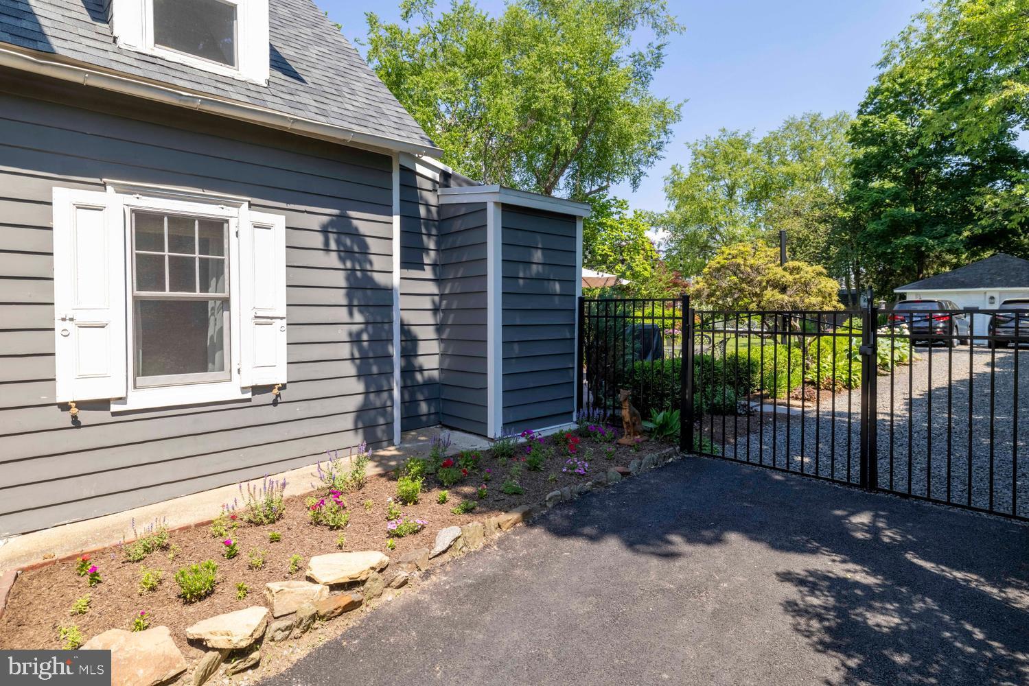 ELKINS PARK - Residential