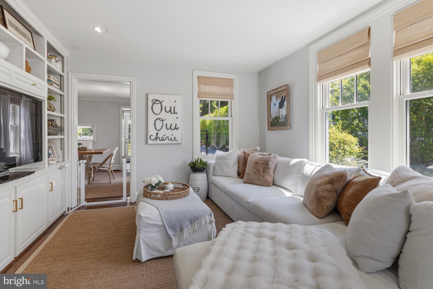 ELKINS PARK - Residential