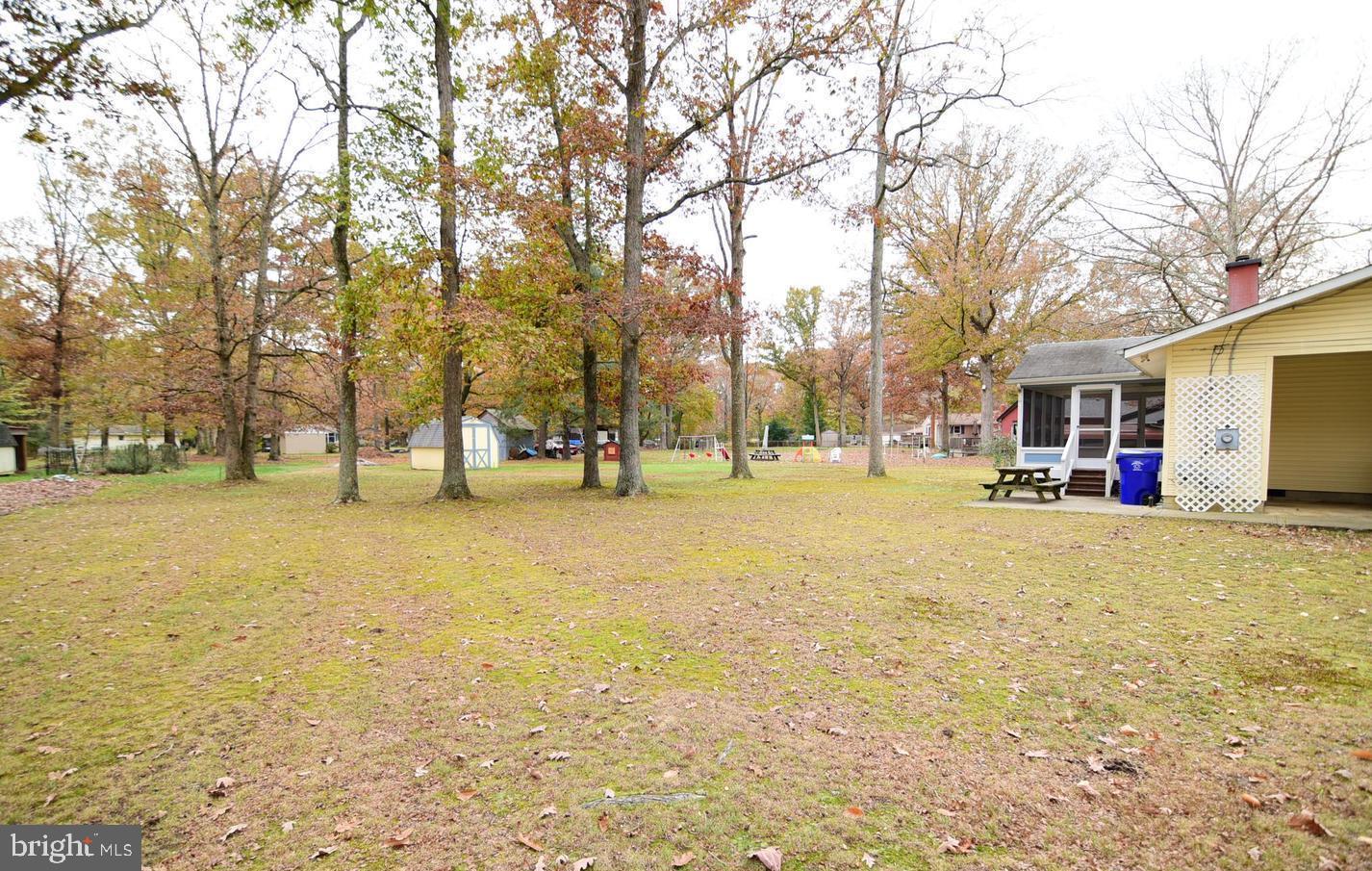 WARRLINDA VILLAGE - Residential Lease