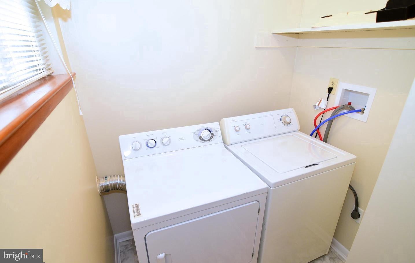 WARRLINDA VILLAGE - Residential Lease