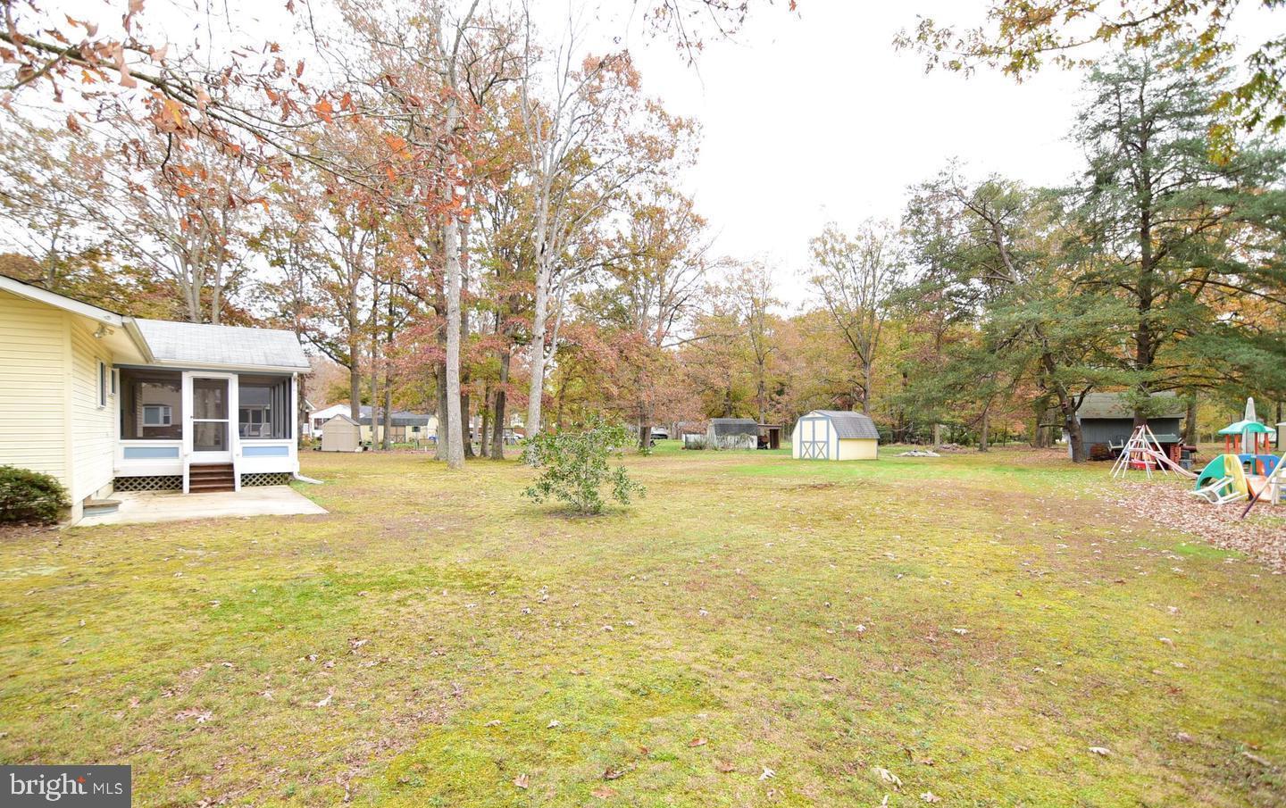 WARRLINDA VILLAGE - Residential Lease