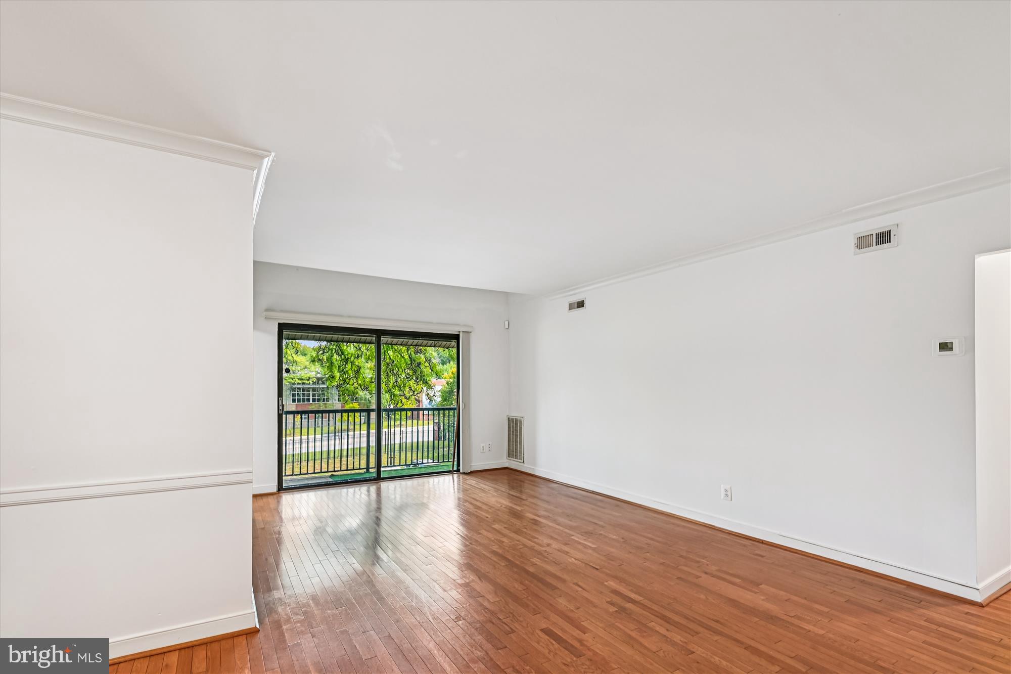 NORTH GREEN CONDOMINIUMS - Residential