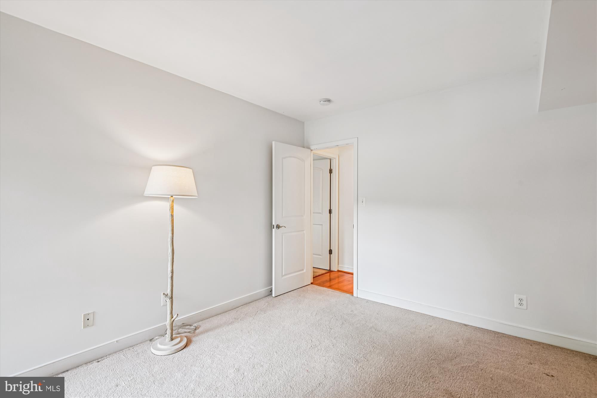 NORTH GREEN CONDOMINIUMS - Residential