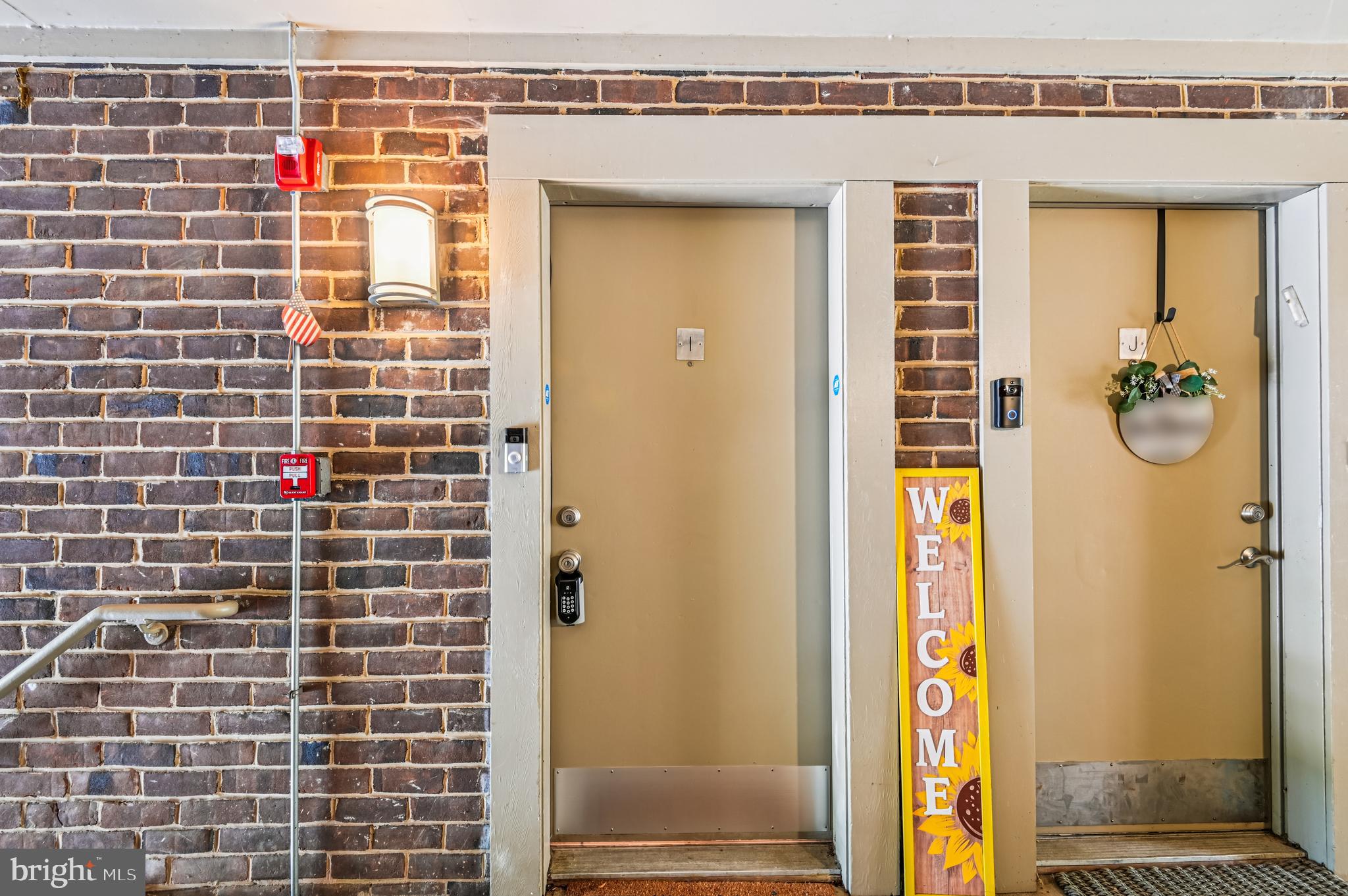 NORTH GREEN CONDOMINIUMS - Residential