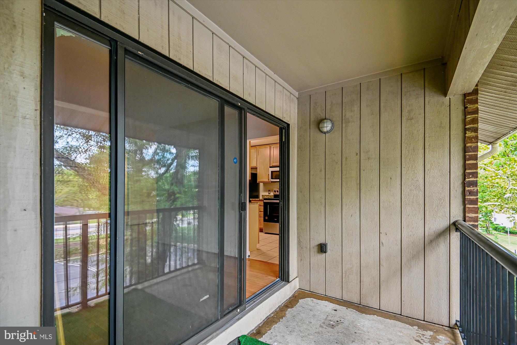 NORTH GREEN CONDOMINIUMS - Residential