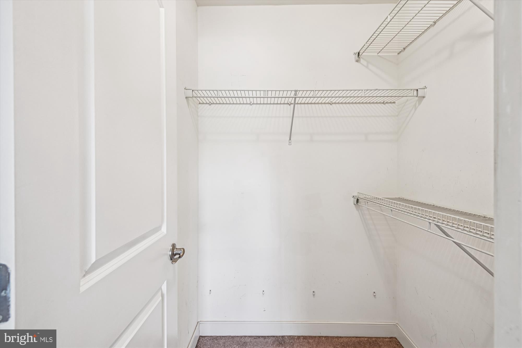 NORTH GREEN CONDOMINIUMS - Residential