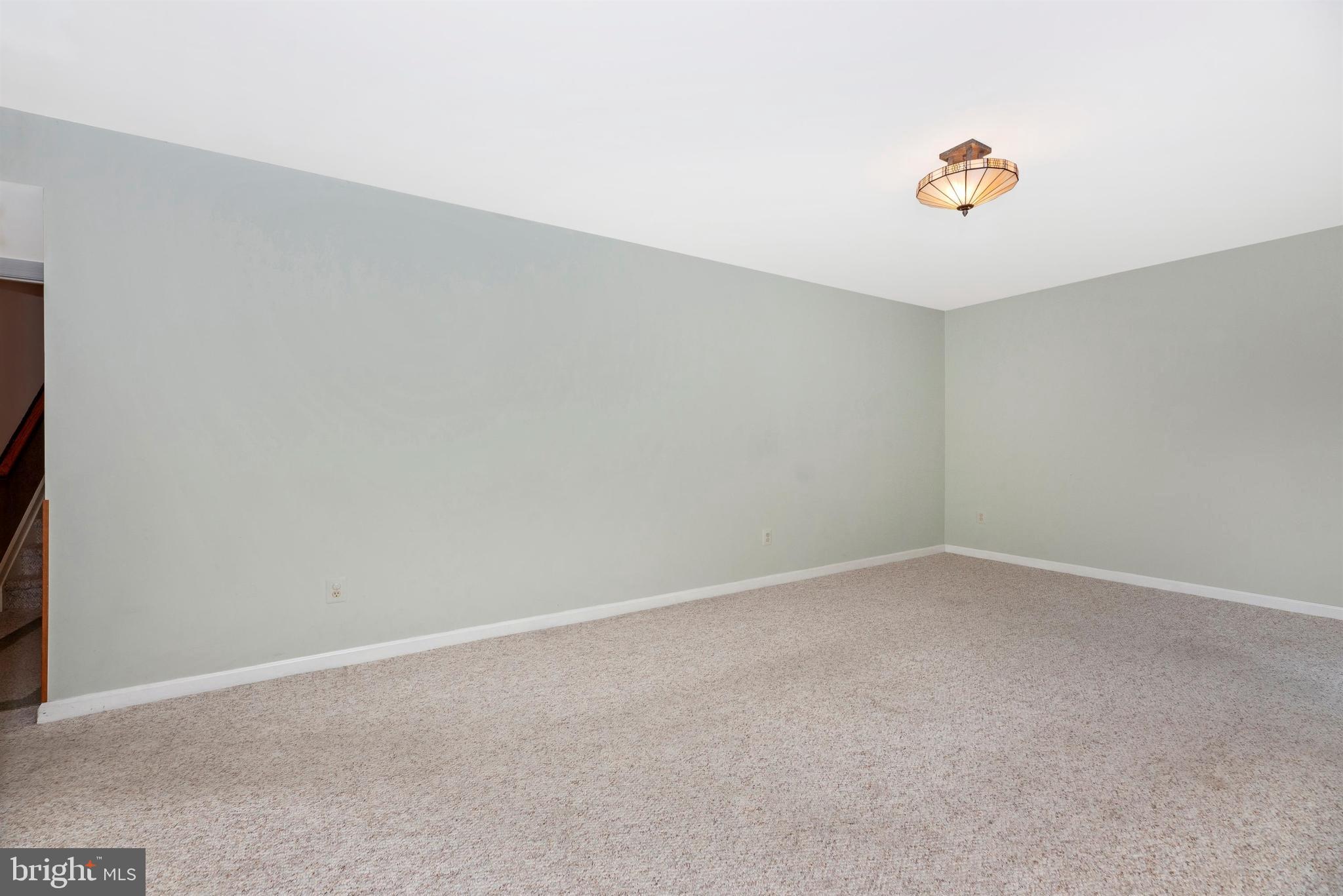 COVENTRY - Residential