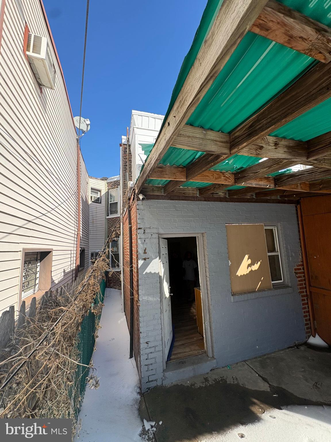 HARROWGATE - Residential