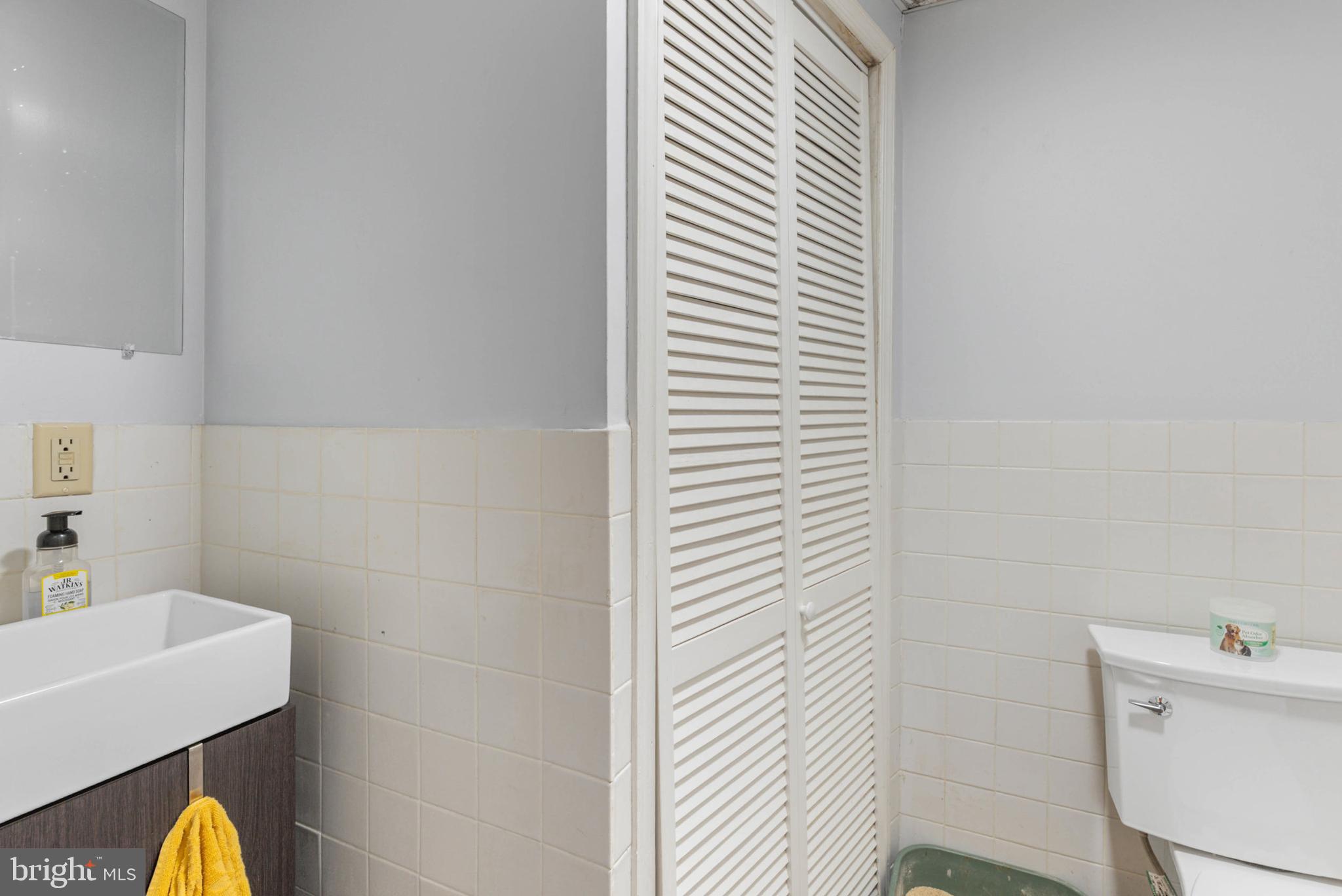 SOCIETY HILL - Commercial Sale