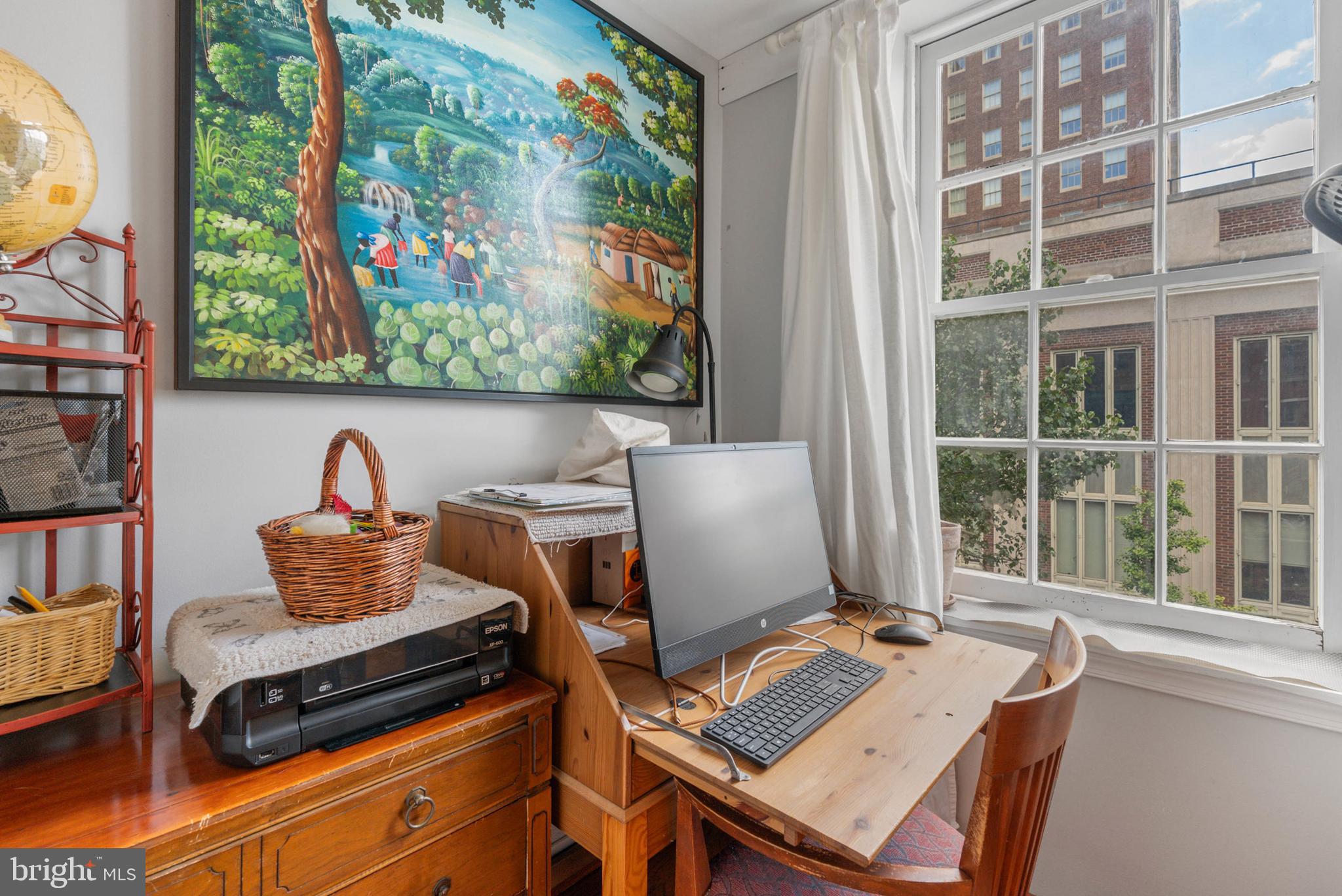 SOCIETY HILL - Commercial Sale