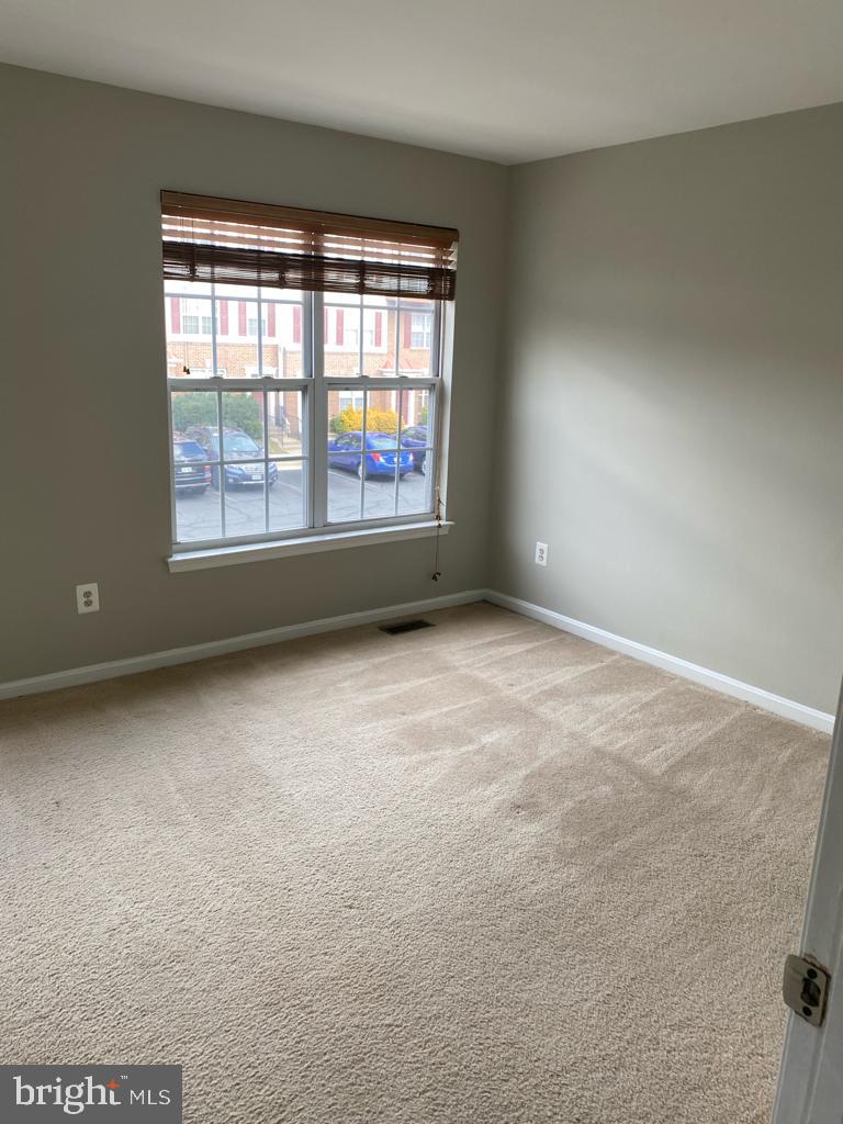 MCNAIR FARMS - Residential Lease