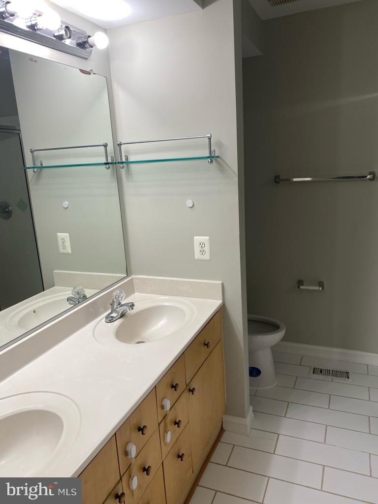 MCNAIR FARMS - Residential Lease