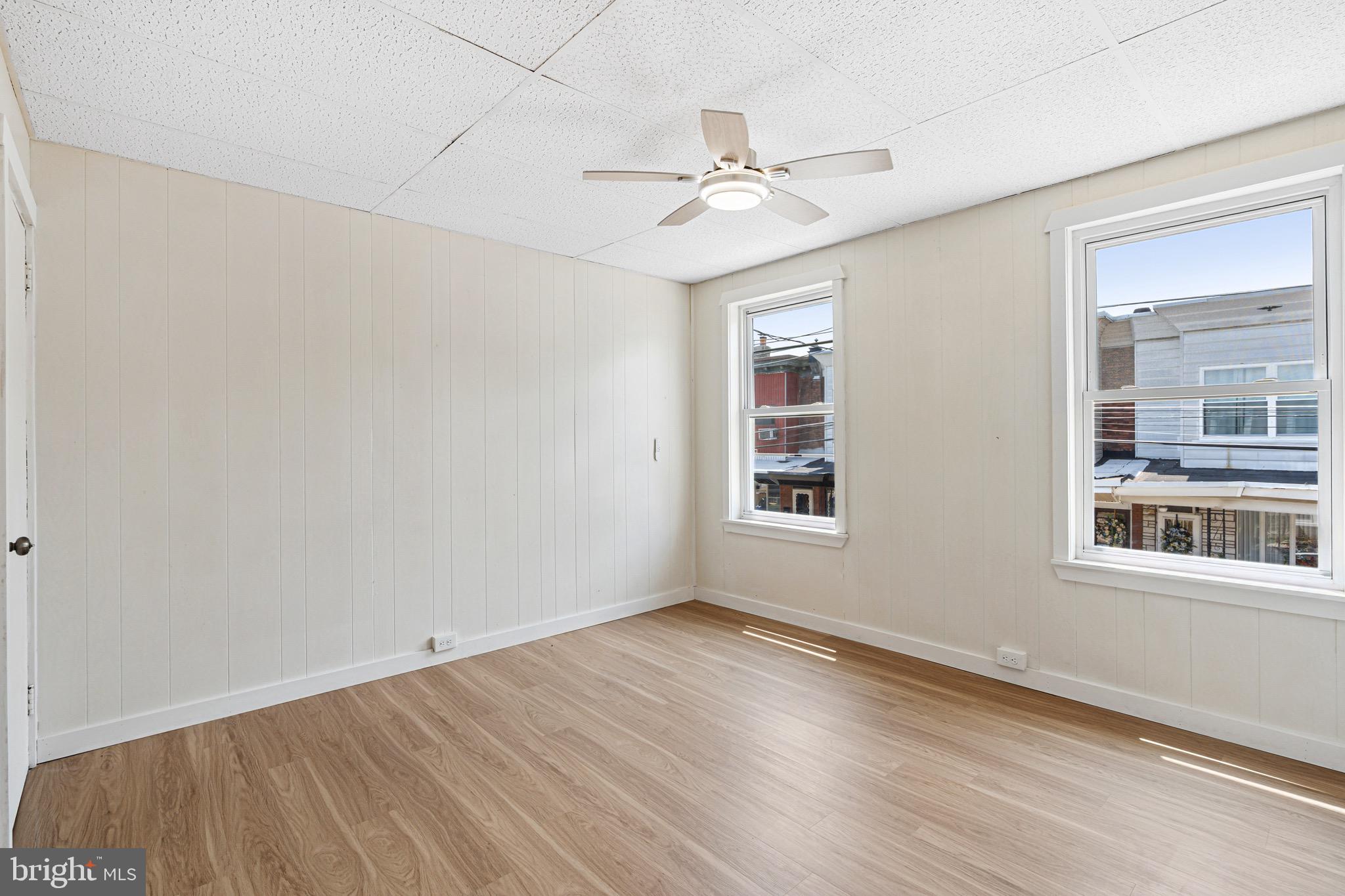 KENSINGTON - Residential