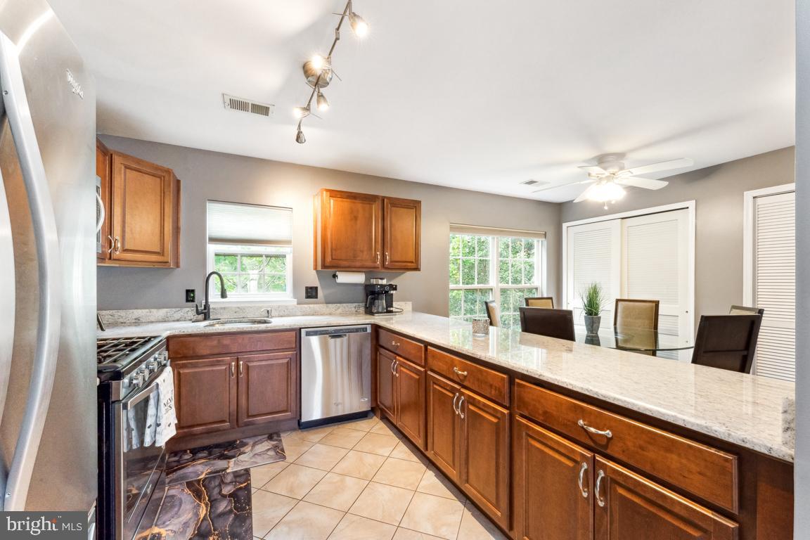 DAMASCUS PARK - Residential