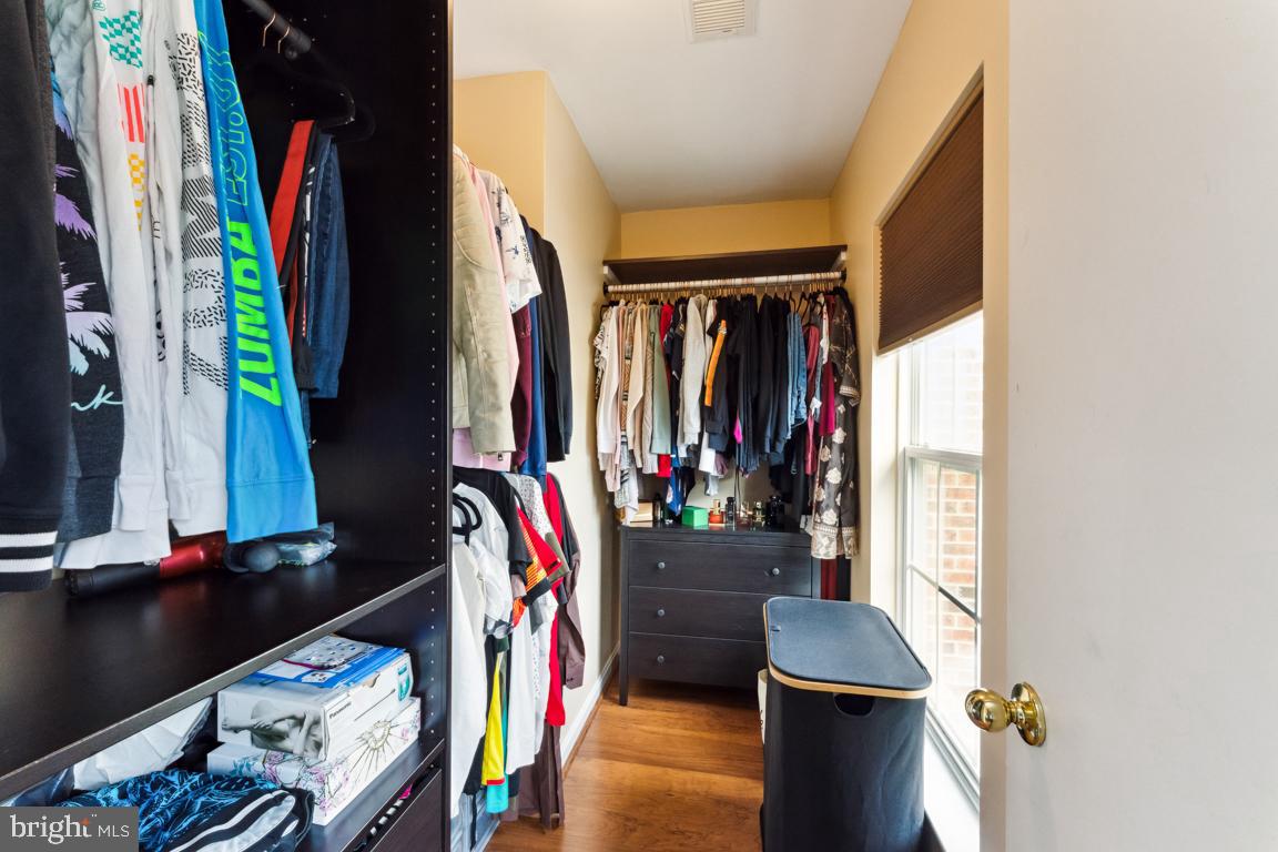 DAMASCUS PARK - Residential