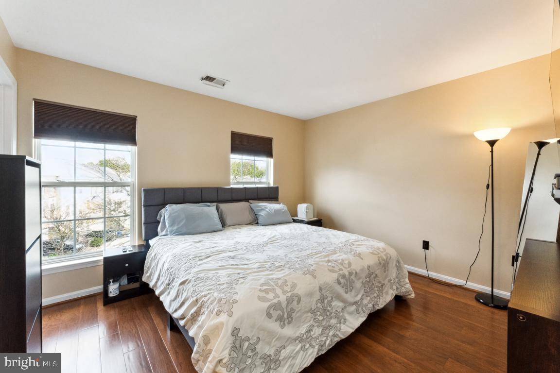 DAMASCUS PARK - Residential