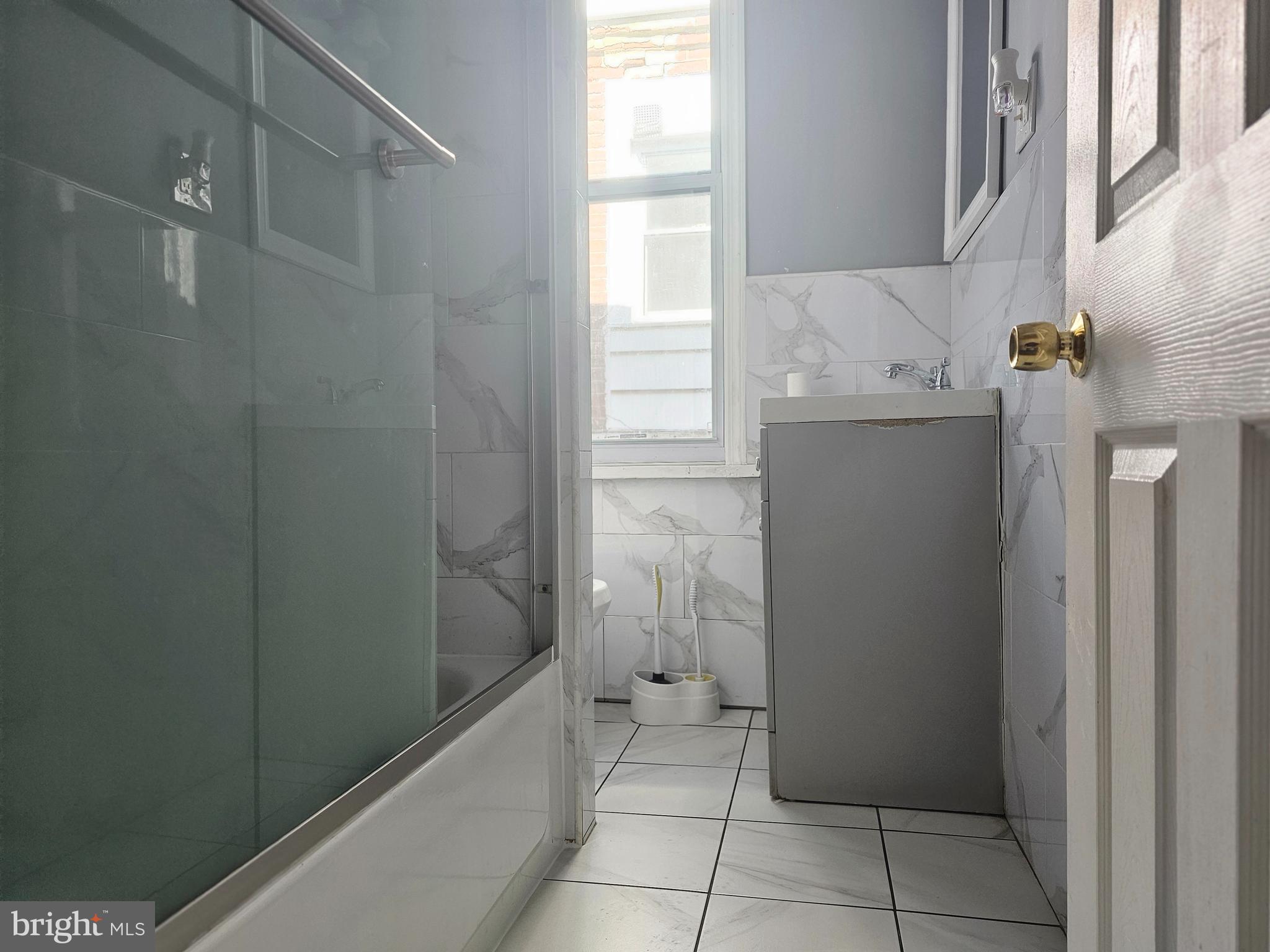 HARROWGATE - Residential