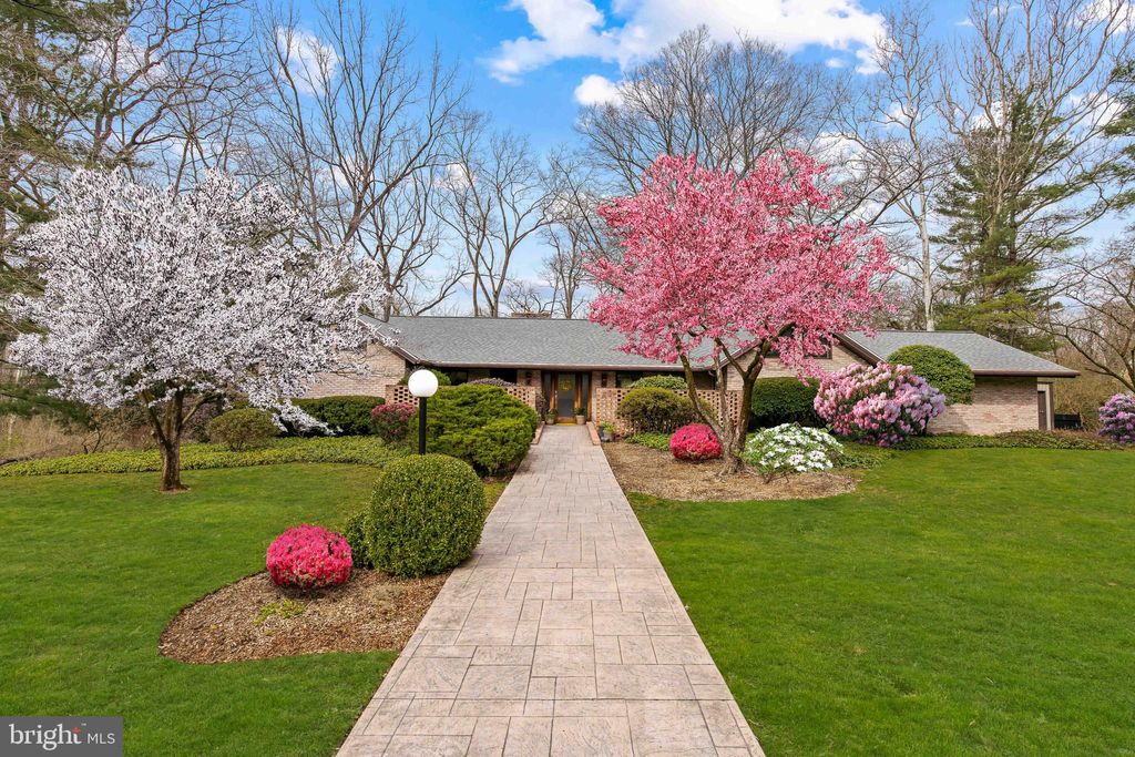 Photo of 1509 CLAYTON RD, LANCASTER, PA 17603 (MLS # PALA2031846)