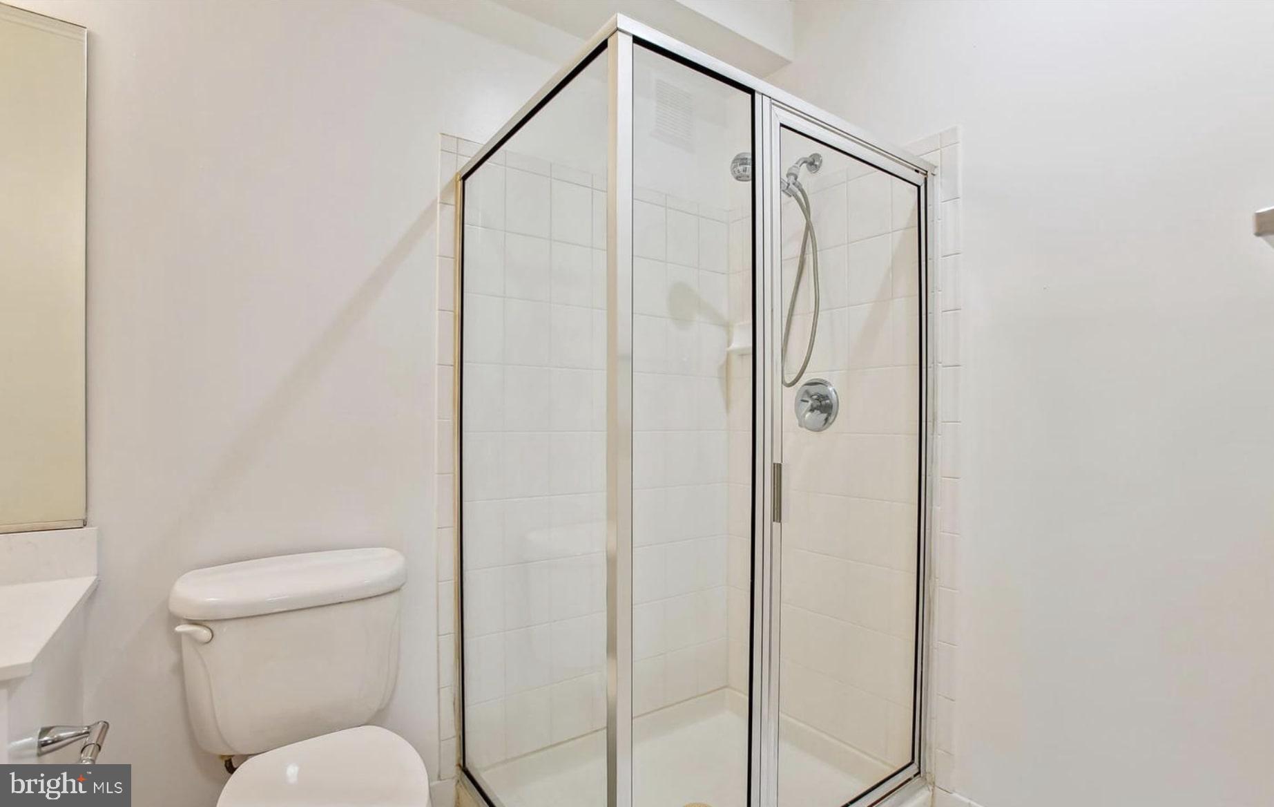 PROVIDENCE SQUARE - Residential Lease