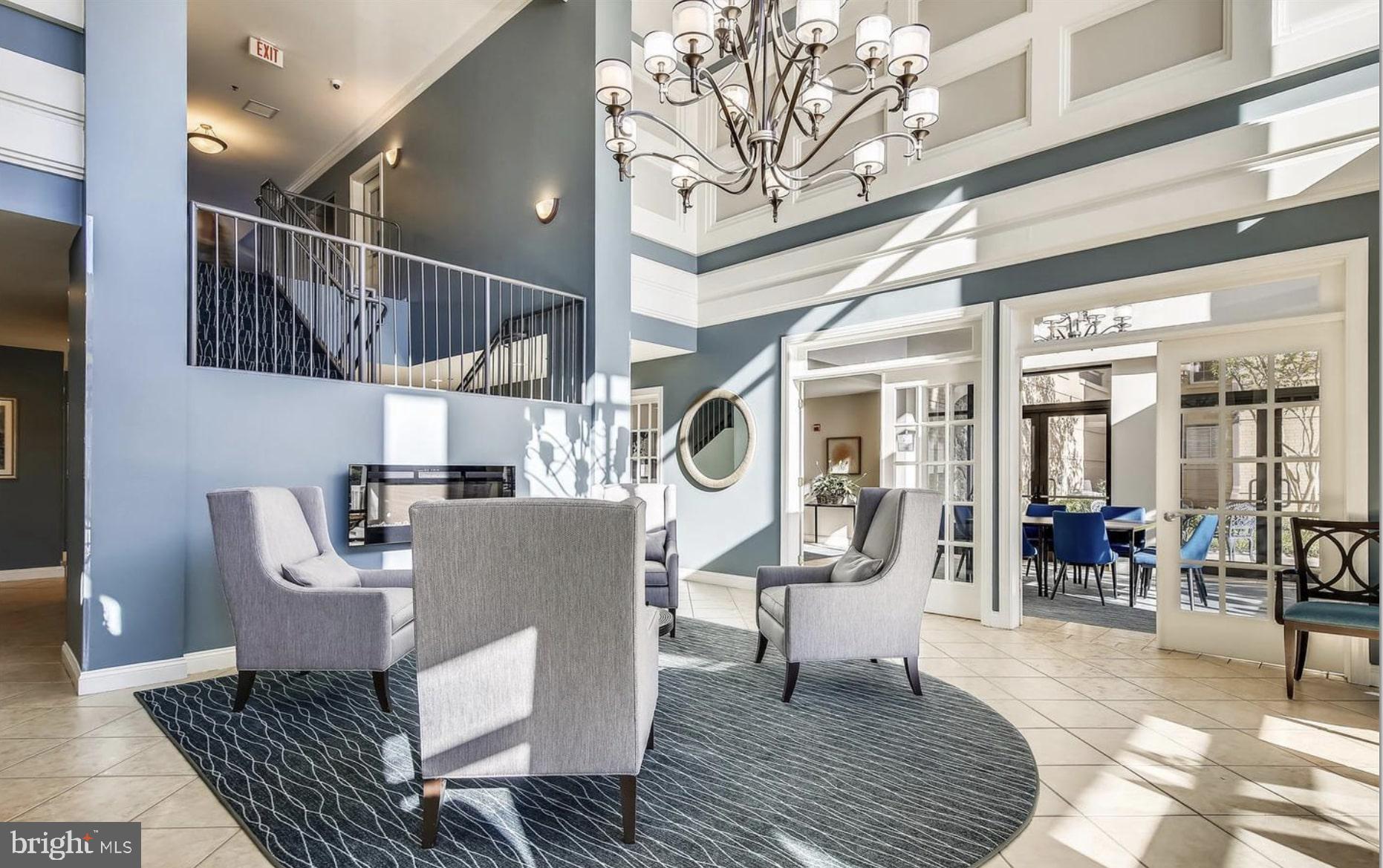 PROVIDENCE SQUARE - Residential Lease