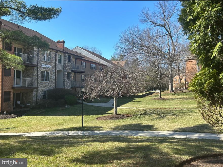 Welcome to 115 Drummers Lane, a charming 1-bedroom, 1-bathroom condo nestled in the desirable Glenhardie community in Wayne. This freshly updated unit offers a spacious living area, perfect for both relaxation and entertaining. The galley-style kitchen provides plenty of cabinets, and the bedroom is generously sized with ample closet space. Residents of Glenhardie enjoy access to beautifully landscaped grounds and have the option to join the nearby Glenhardie Country Club, which offers golf, swimming, and tennis facilities. The community is conveniently located near major highways, including routes 202, 422, 76, and 276, making commuting a breeze. Additionally, the Wayne Train Station (R5 Line) is just minutes away, providing direct access to Philadelphia. Shopping and dining options abound with the King of Prussia Town Center and Gateway Shopping Center in close proximity. Experience the perfect blend of comfort, convenience, and community at 115 Drummers Lane.