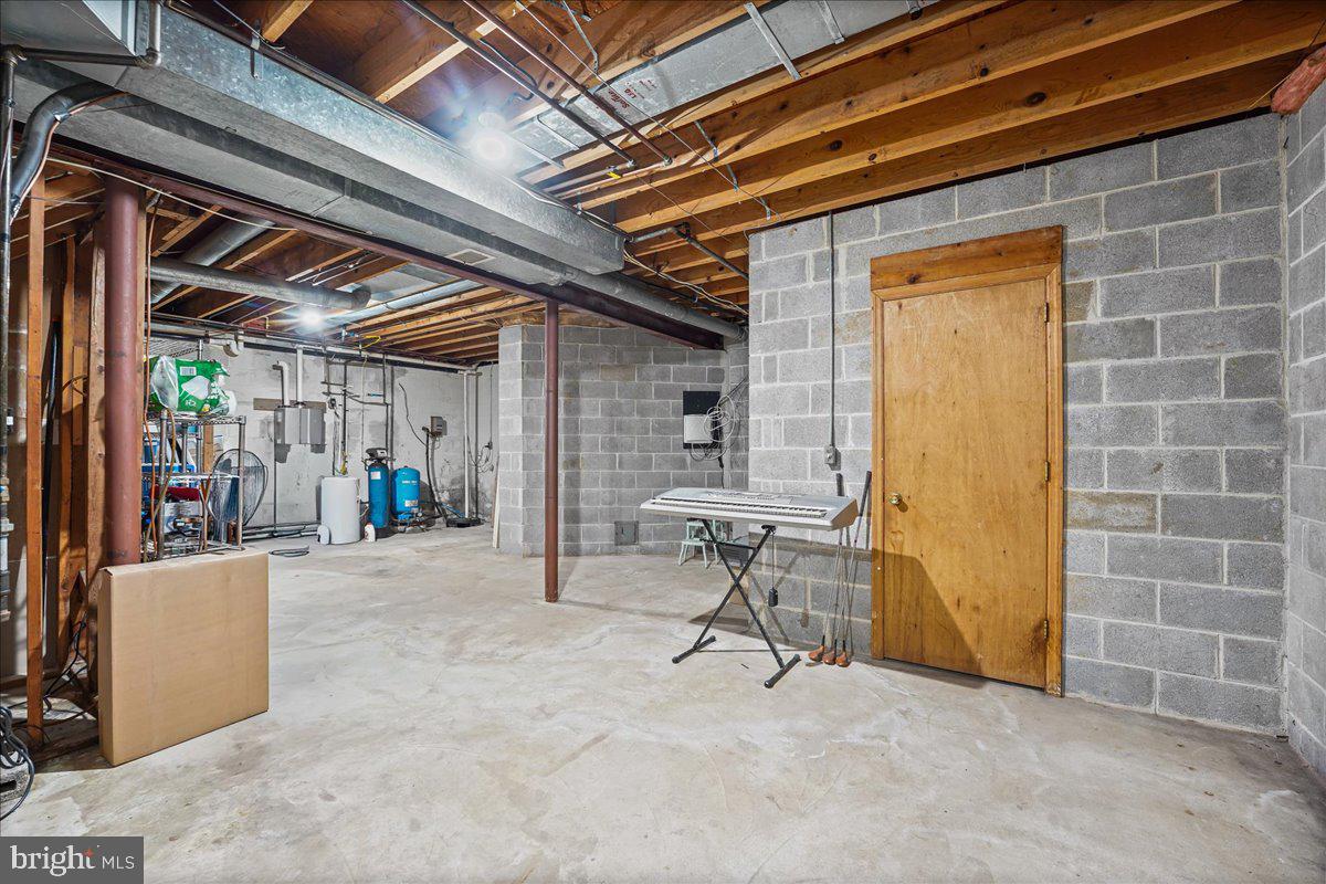 MITCHELL FARM - Residential