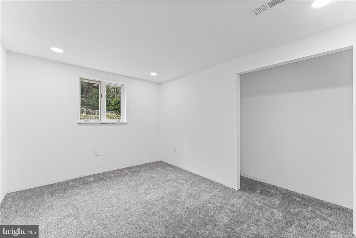 MITCHELL FARM - Residential