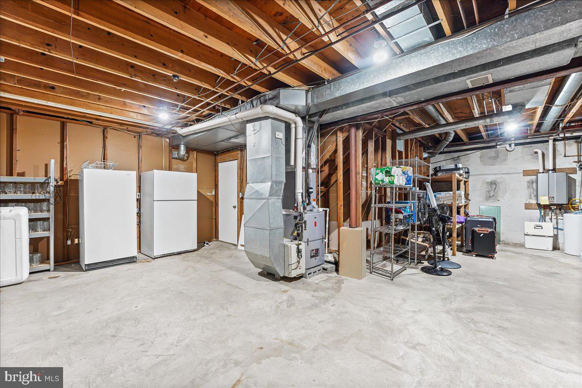 MITCHELL FARM - Residential