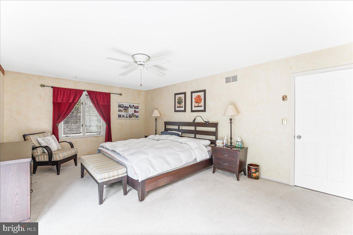 MITCHELL FARM - Residential