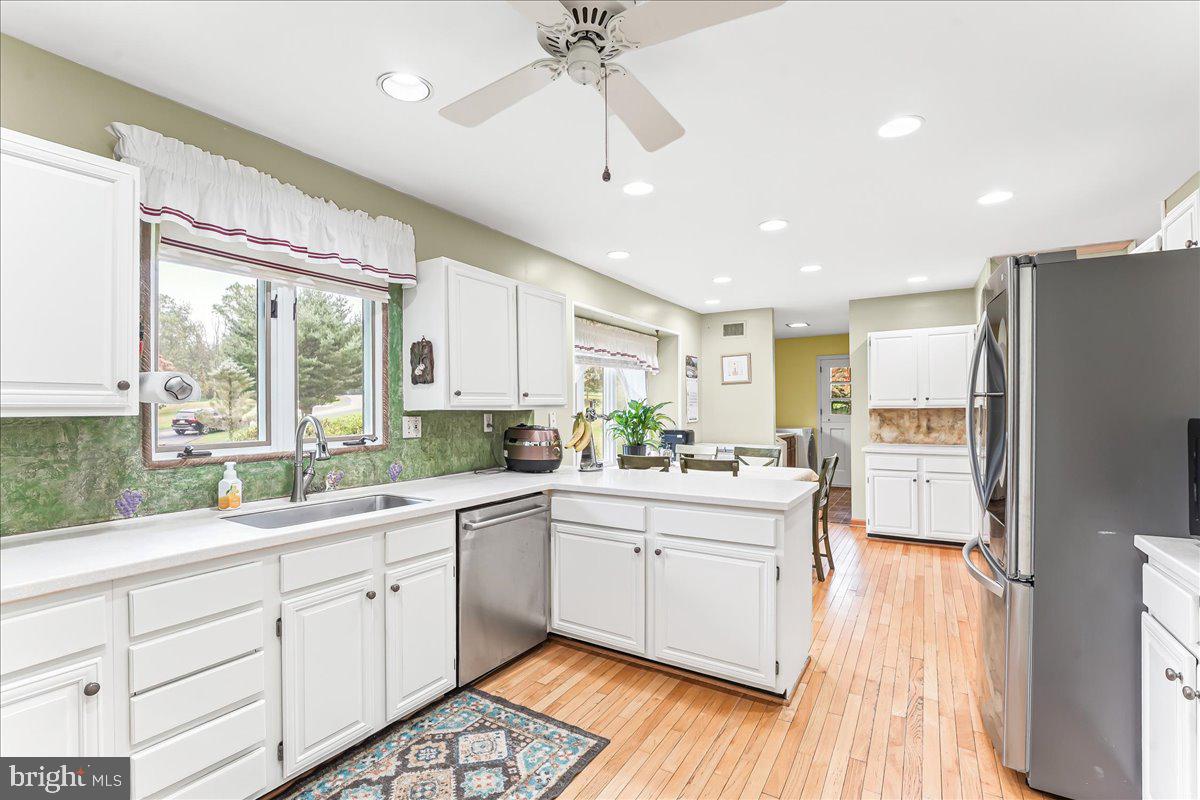 907 MITCHELL FARM LANE