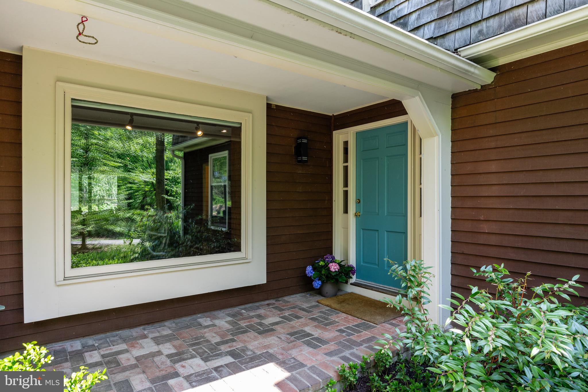 VALENTINE ESTS - Residential