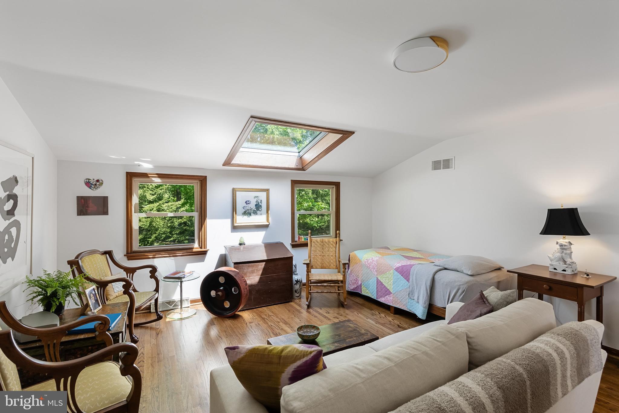 VALENTINE ESTS - Residential