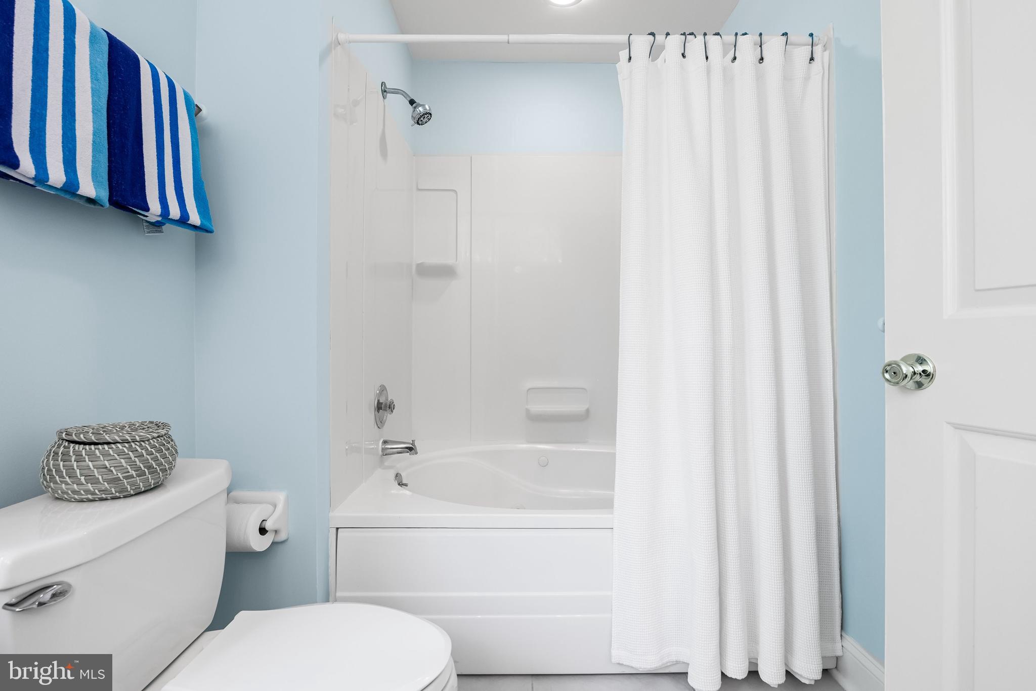 VALENTINE ESTS - Residential