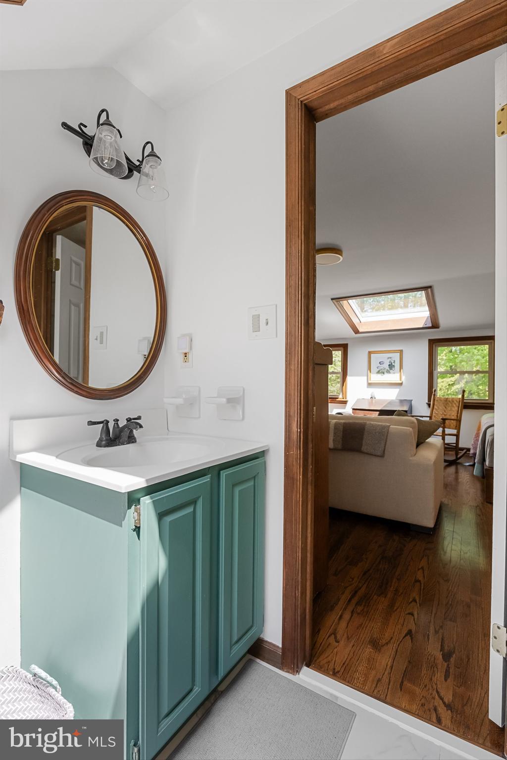 VALENTINE ESTS - Residential