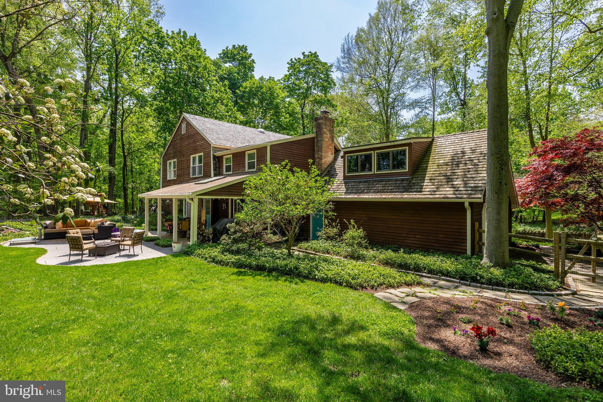 VALENTINE ESTS - Residential