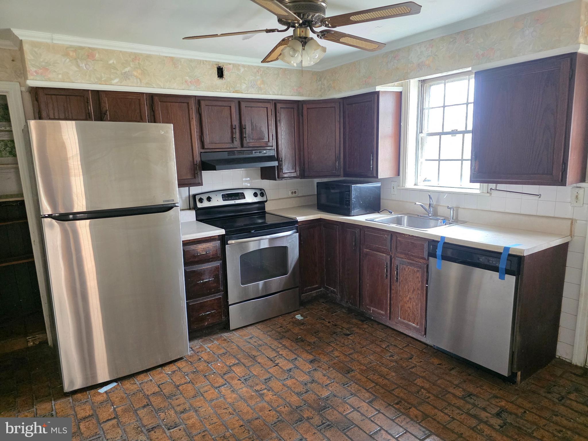 DONNYBROOK - Residential