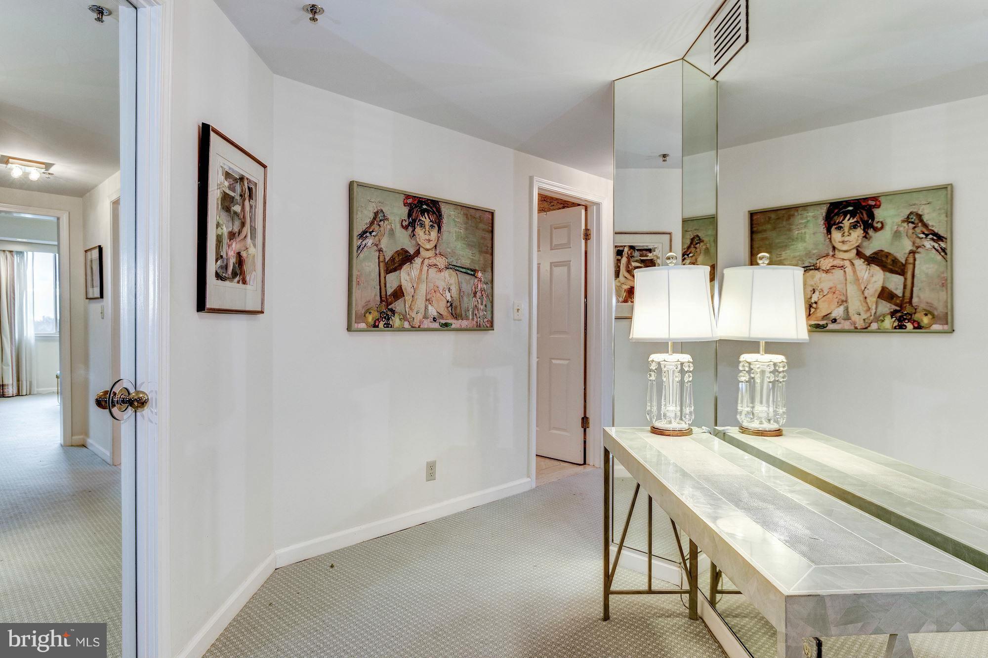 SOMERSET HOUSE - Residential