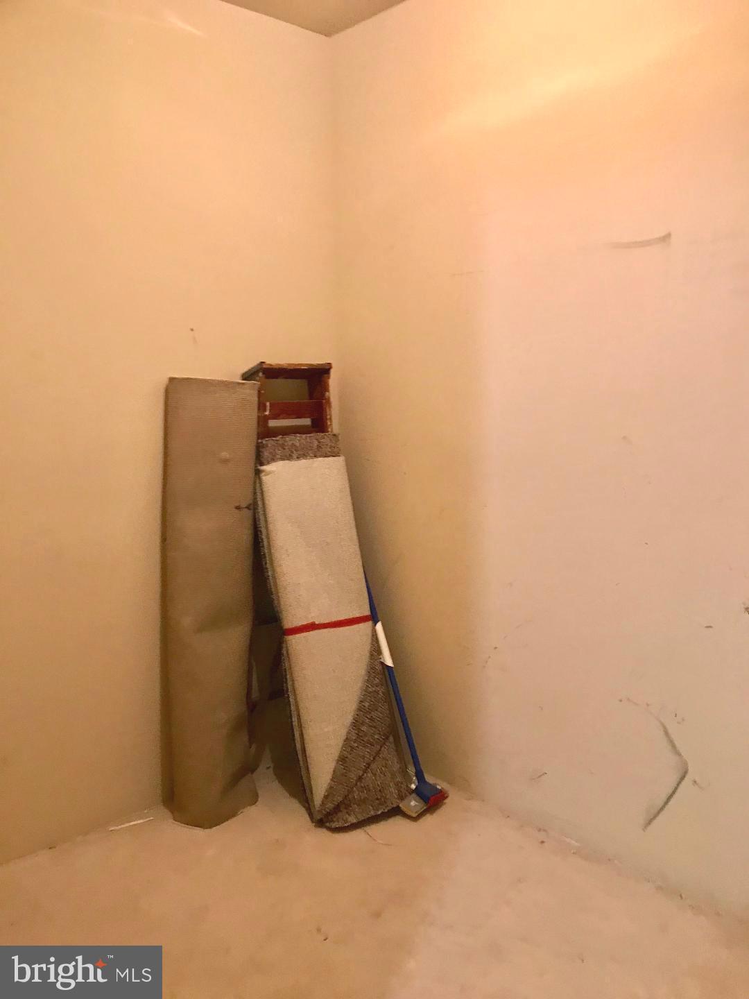 SILVERTON CODM - Residential Lease