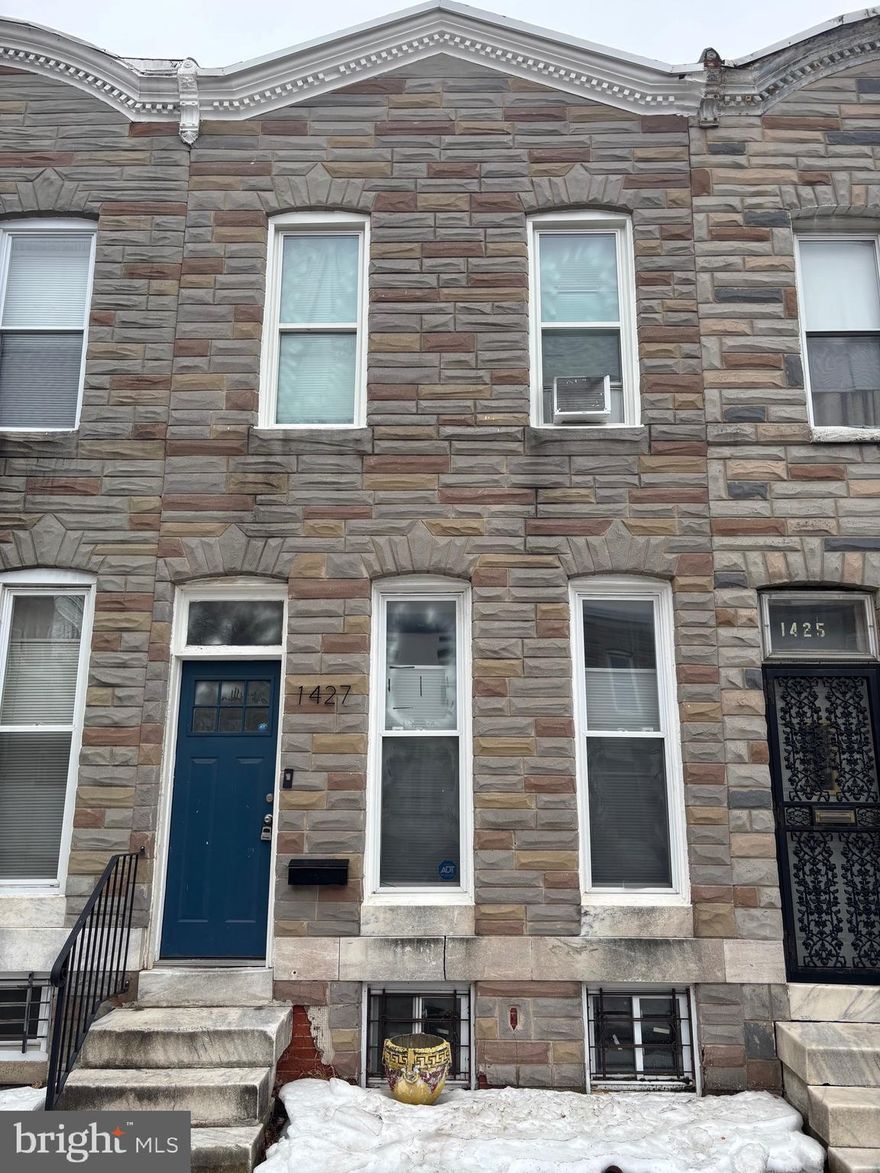 This 3-bedroom, 1 full bathroom plus 1 half bathroom home is ideal for first-time buyers or savvy investors looking for instant income, featuring a refreshed kitchen and bath, abundant basement storage, and a versatile layout that accommodates growth or rental potential in a walkable, convenient neighborhood. 
Schedule your showing TODAY!